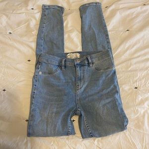 Free people skinny leg jegging denim 26 R